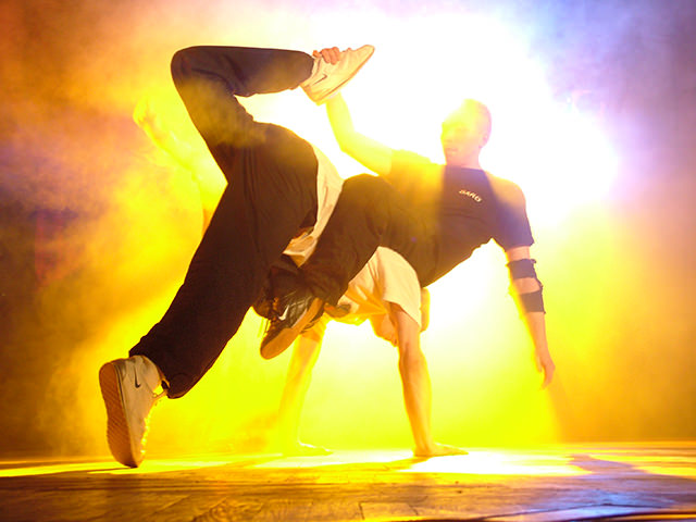 Art & Entertainment